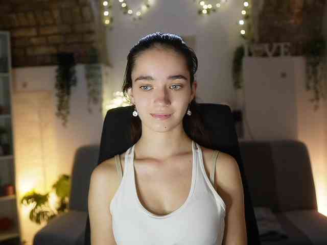 GiaPaige18 webcam