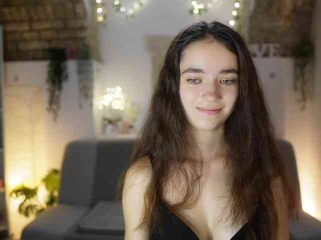 GiaPaige18 webcam