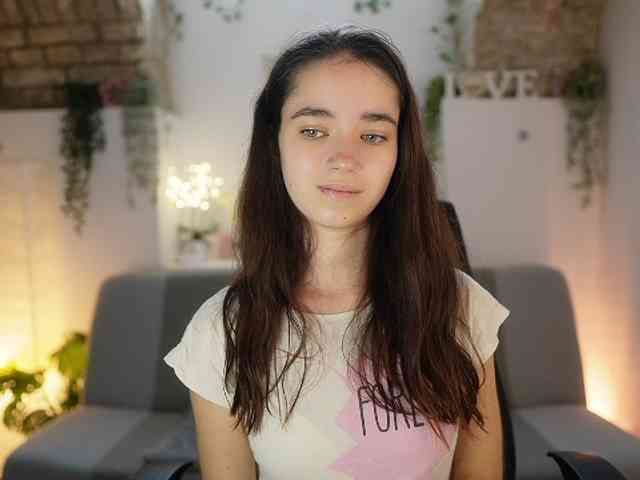 GiaPaige18 webcam