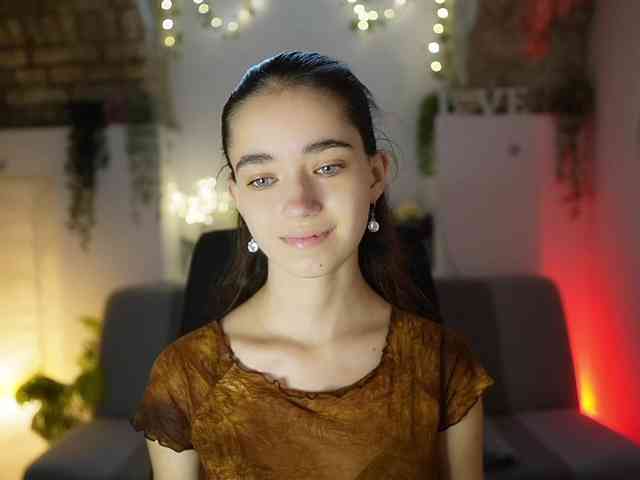 GiaPaige18 webcam