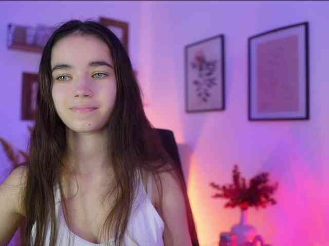 GiaPaige18 webcam
