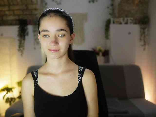 GiaPaige18 webcam