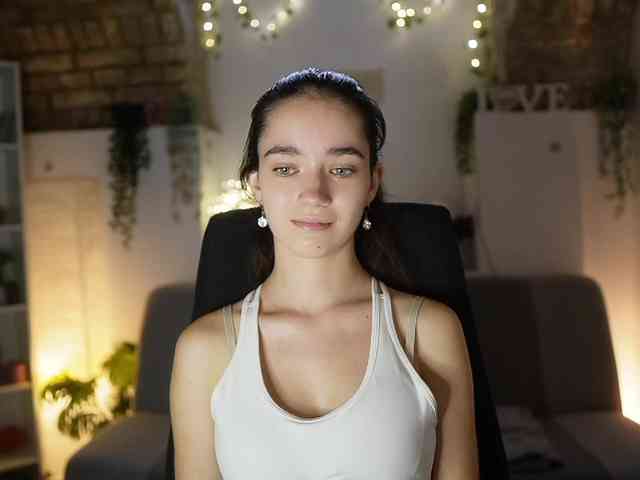 GiaPaige18 webcam