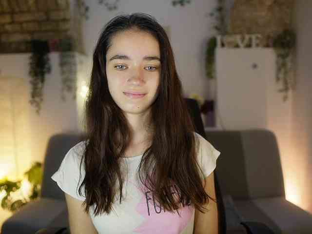 GiaPaige18 webcam