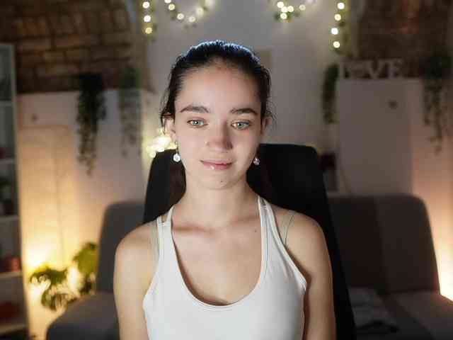GiaPaige18 webcam