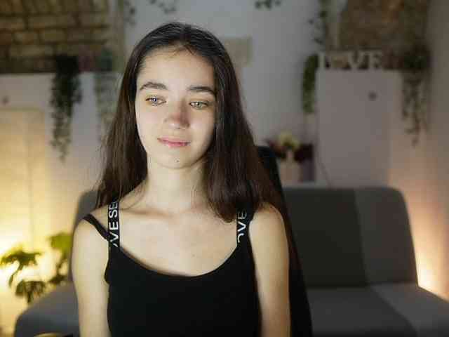 GiaPaige18 webcam