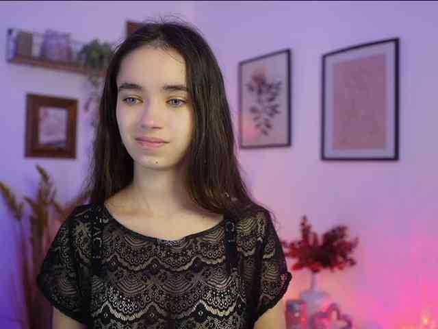 GiaPaige18 webcam