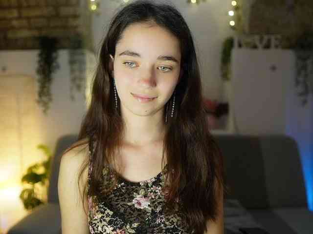 GiaPaige18 webcam