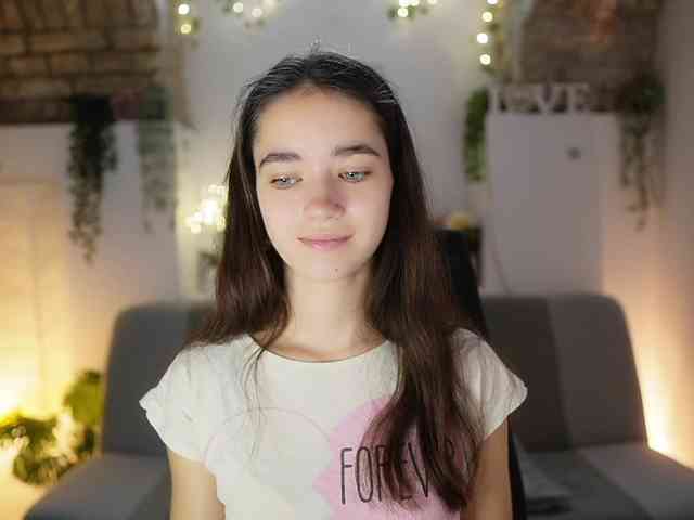 GiaPaige18 webcam
