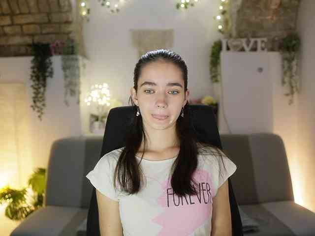GiaPaige18 webcam