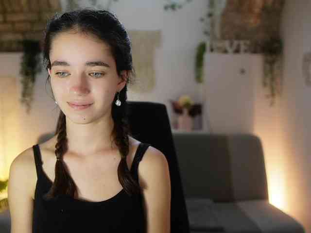 GiaPaige18 webcam