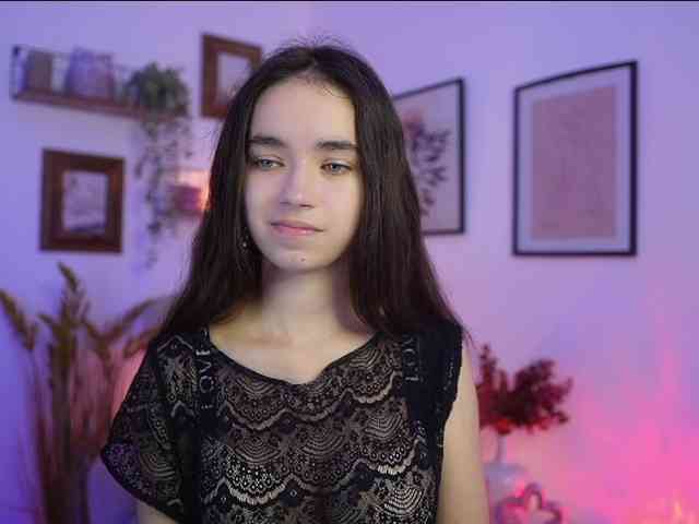 GiaPaige18 webcam