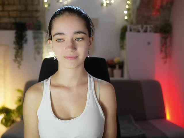 GiaPaige18 webcam