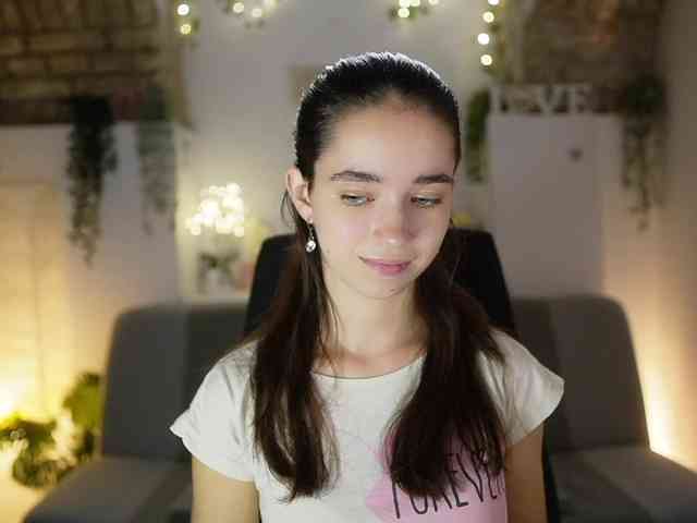 GiaPaige18 webcam