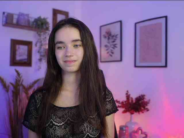 GiaPaige18 webcam