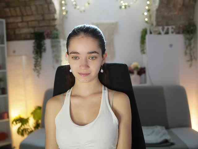 GiaPaige18 webcam