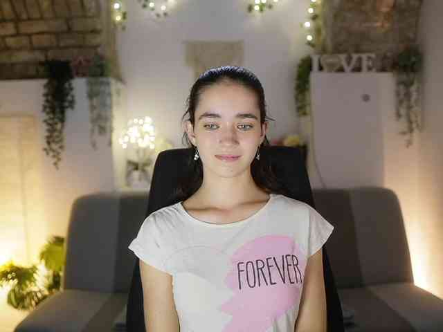 GiaPaige18 webcam