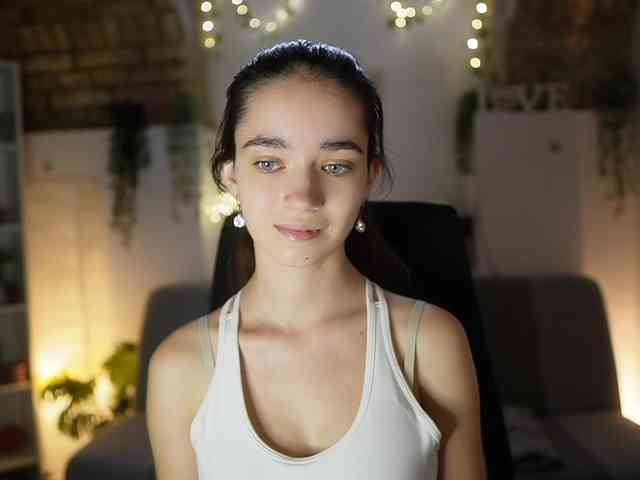 GiaPaige18 webcam