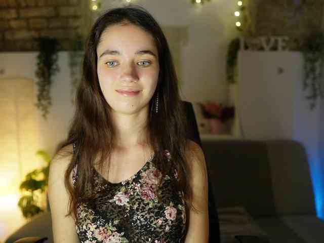 GiaPaige18 webcam