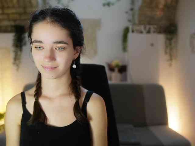 GiaPaige18 webcam