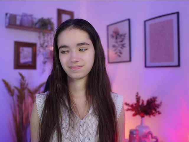 GiaPaige18 webcam