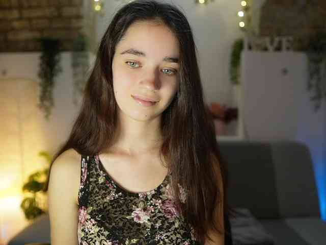 GiaPaige18 webcam