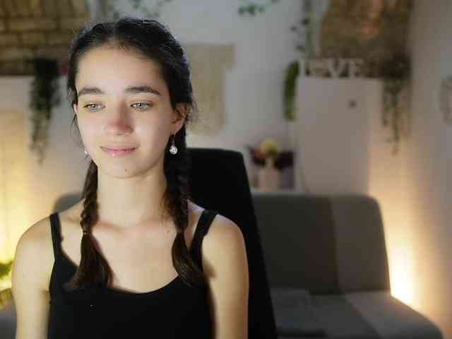 GiaPaige18 webcam
