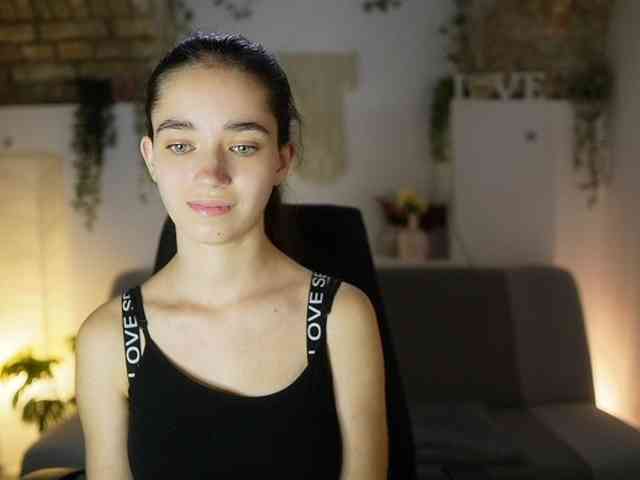 GiaPaige18 webcam