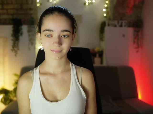 GiaPaige18 webcam
