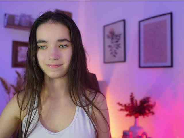 GiaPaige18 webcam