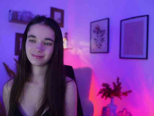 GiaPaige18 webcam