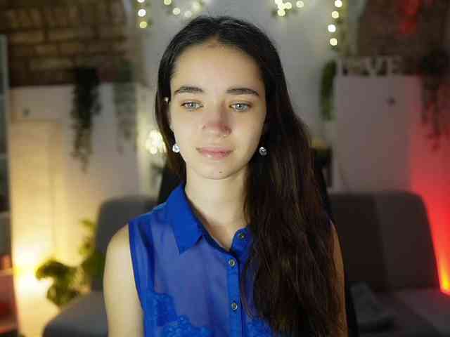 GiaPaige18 webcam