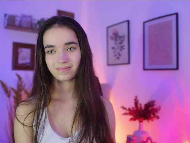 GiaPaige18 webcam
