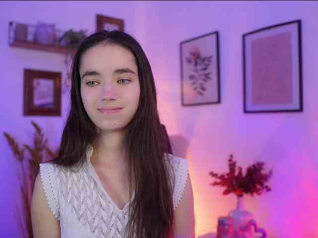GiaPaige18 webcam