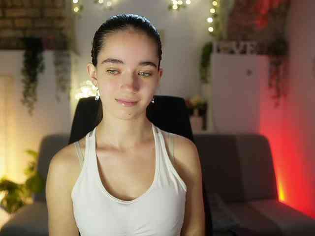 GiaPaige18 webcam