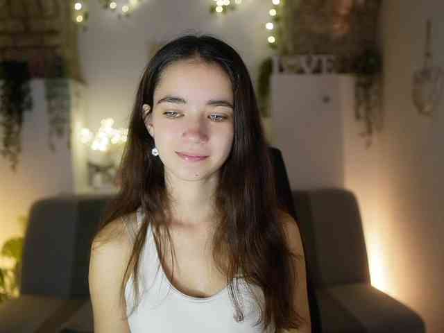 GiaPaige18 webcam