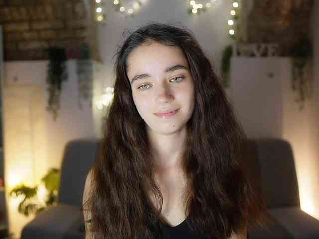 GiaPaige18 webcam