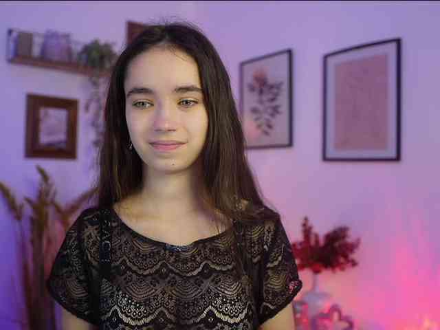 GiaPaige18 webcam
