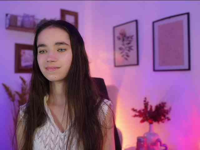 GiaPaige18 webcam