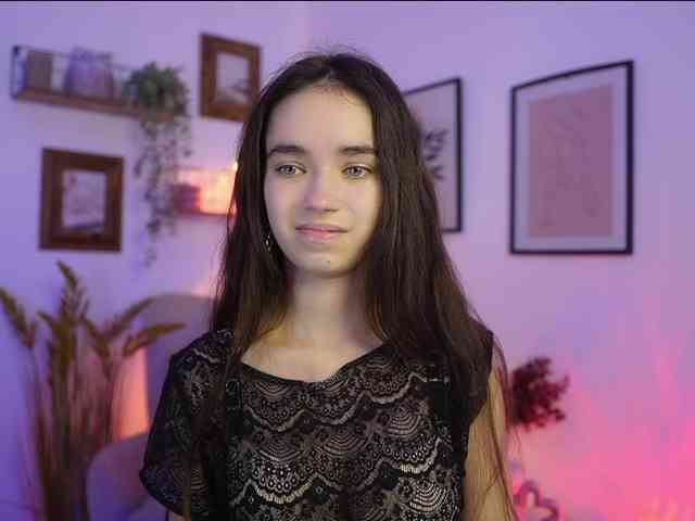 GiaPaige18 webcam