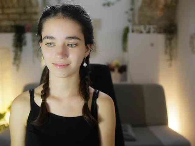GiaPaige18 webcam