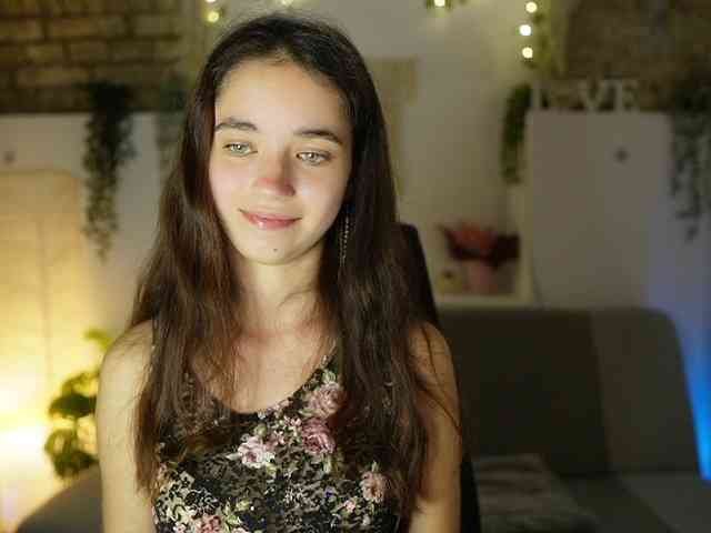 GiaPaige18 webcam