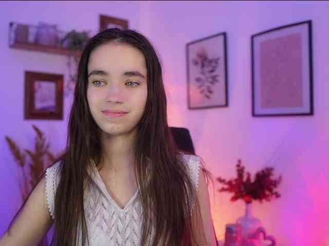 GiaPaige18 webcam