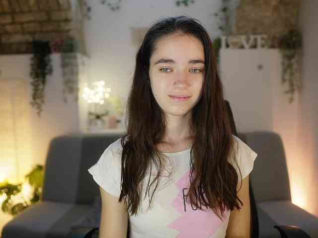 GiaPaige18 webcam