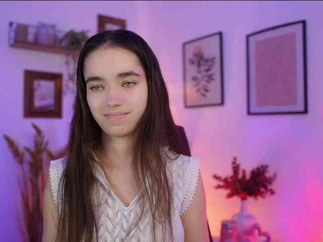 GiaPaige18 webcam