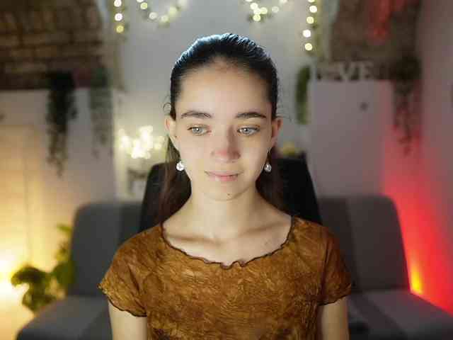 GiaPaige18 webcam