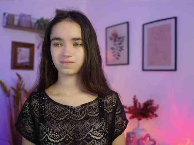 GiaPaige18 webcam