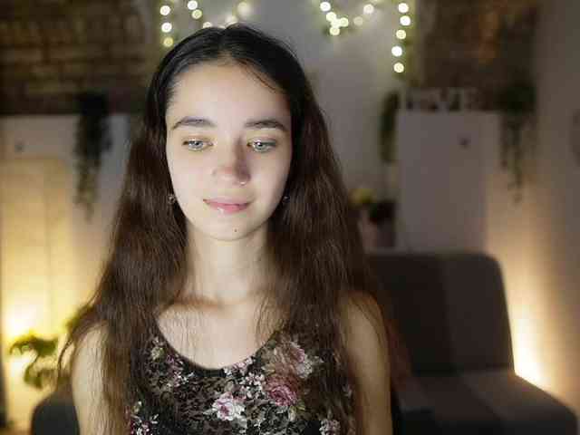 GiaPaige18 webcam