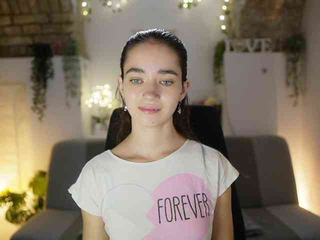 GiaPaige18 webcam