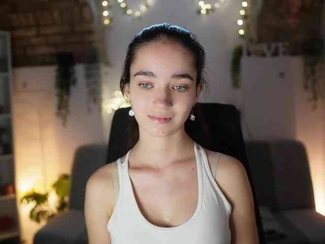 GiaPaige18 webcam
